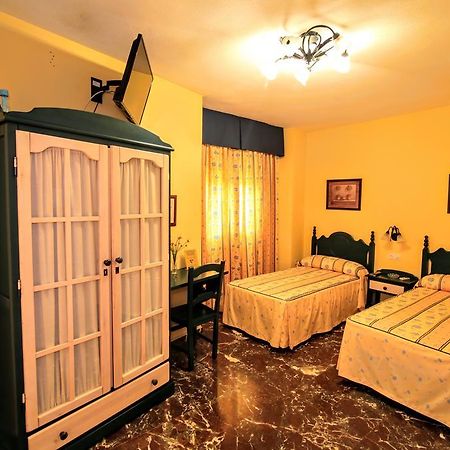 Pension Rural La Fonda ดูรคัล ภายนอก รูปภาพ